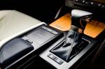 Lexus ES300h 2018 года (ZA)